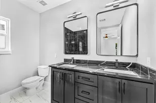 7963 Miley St, Houston, TX 77028 - Photo 18