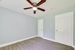 3031 Groton Dr, Houston, TX 77051 - Photo 24