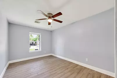 3031 Groton Drive, Houston, TX 77051 - Photo 16