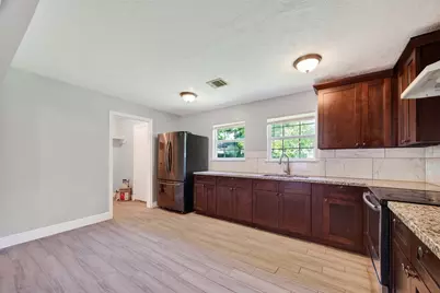 3031 Groton Drive, Houston, TX 77051 - Photo 12