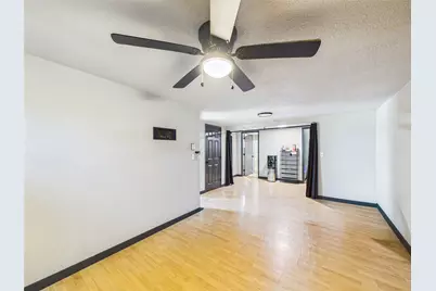 4607 Swan Street, Hitchcock, TX 77563 - Photo 40