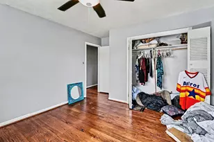 203 Princess Dr, Houston, TX 77034 - Photo 8