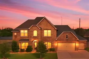 11411 Kings Point Blvd, Dayton, TX 77535 - Photo 1