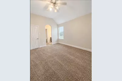 11411 Kings Point Boulevard, Dayton, TX 77535 - Photo 16