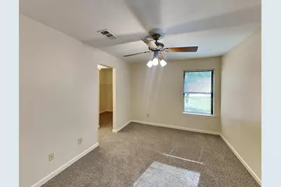 7 Redberry Court, The Woodlands, TX 77381 - Photo 8