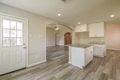 14214 Silver Glade Lane, Sugar Land, TX 77498 - Photo 6