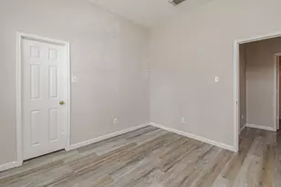 14214 Silver Glade Ln, Sugar Land, TX 77498 - Photo 14