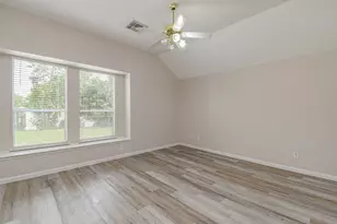 14214 Silver Glade Ln, Sugar Land, TX 77498 - Photo 10