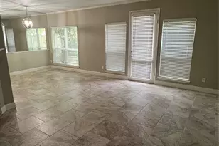 2100 Tanglewilde St, Houston, TX 77063 - Photo 10