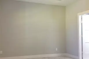 924 E 2nd St, Bellville, TX 77418 - Photo 26