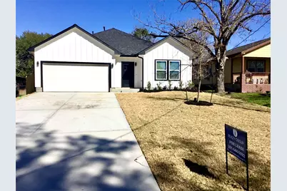 924 E 2nd Street, Bellville, TX 77418 - Photo 2