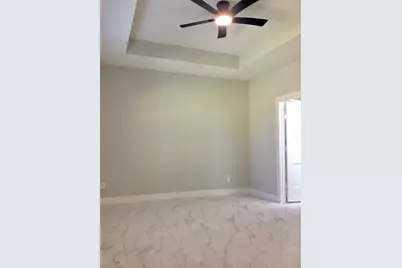 924 E 2nd Street, Bellville, TX 77418 - Photo 26