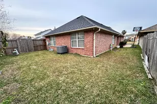 11638 Highland Meadow Dr, Houston, TX 77089 - Photo 16