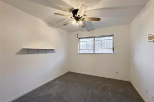 5126 Berry Creek Dr, Houston, TX 77017 - Photo 18