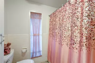 5126 Berry Creek Dr, Houston, TX 77017 - Photo 16