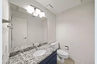 11 Litchfield Lane, Houston, TX 77024 - Photo 8