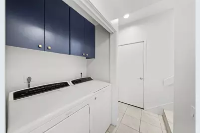 11 Litchfield Lane, Houston, TX 77024 - Photo 14