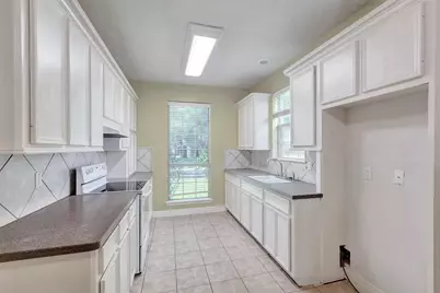 9822 El Chaco Street, Baytown, TX 77521 - Photo 34