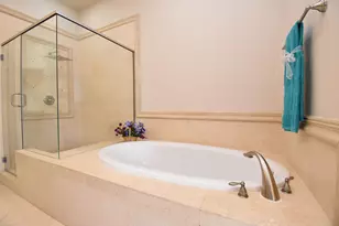 1027 St Charles St, Houston, TX 77003 - Photo 16