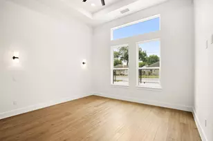 944 Lucky St, Houston, TX 77088 - Photo 14