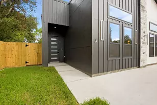 944 Lucky St, Houston, TX 77088 - Photo 4