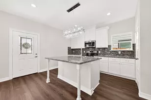 422 4th St, Beasley, TX 77417 - Photo 10