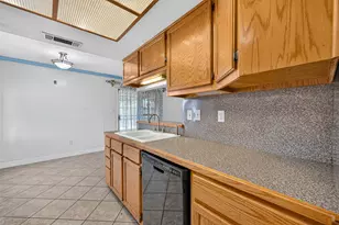 103 Mill Stream Ln, Houston, TX 77060 - Photo 12