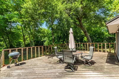 101 Huckleberry Drive, Lake Jackson, TX 77566 - Photo 30