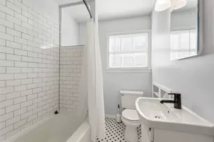 2223-1/2 Singleton St, Houston, TX 77008 - Photo 10