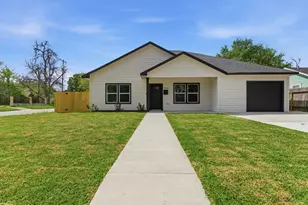 7040 Kinney St, Houston, TX 77087 - Photo 12