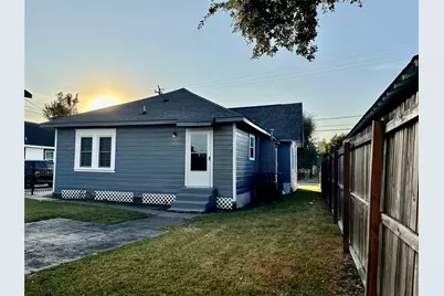 106 N Eastwood Street, Houston, TX 77011 - Photo 34