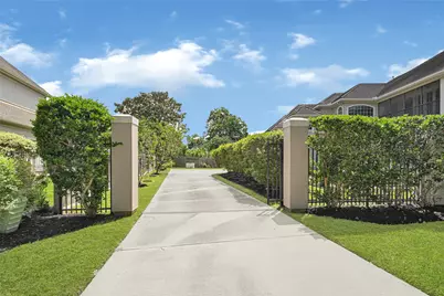 3 Waterford Pointe Circle, Sugar Land, TX 77479 - Photo 44