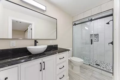 813 W Galveston Street, League City, TX 77573 - Photo 20