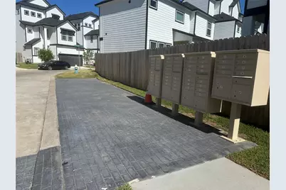 8917 Grovner Place, Houston, TX 77055 - Photo 44