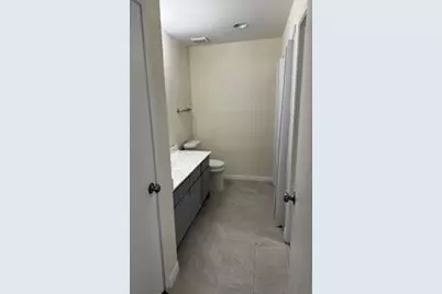 16111 Aspenglen Drive #1010, Houston, TX 77084 - Photo 12