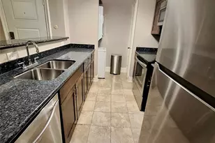 2425 Augusta Dr, Houston, TX 77057 - Photo 12