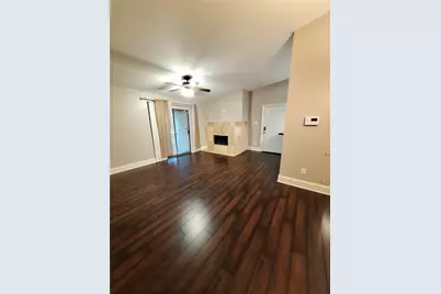 2425 Augusta Drive #4, Houston, TX 77057 - Photo 2