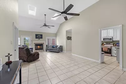 205 Mohawk Lane, Wallisville, TX 77597 - Photo 8
