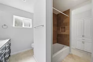 7701 Nairn St, Houston, TX 77074 - Photo 22