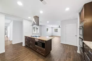 7701 Nairn St, Houston, TX 77074 - Photo 10