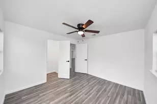 207 E Defee Ave, Baytown, TX 77520 - Photo 38