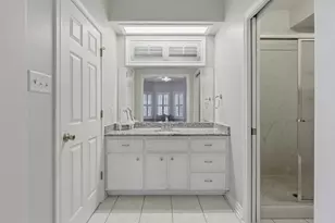 407 W Main St, Brenham, TX 77833 - Photo 22