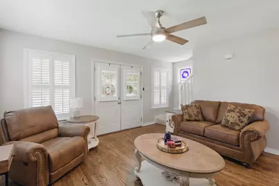 407 W Main Street, Brenham, TX 77833 - Photo 12