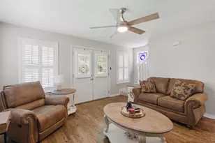 407 W Main St, Brenham, TX 77833 - Photo 12