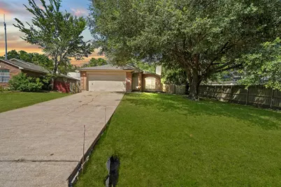 10506 Scenic Drive, Montgomery, TX 77356 - Photo 2