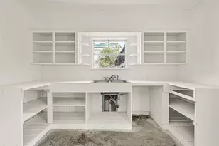 1202 N Roberson St, Conroe, TX 77301 - Photo 14