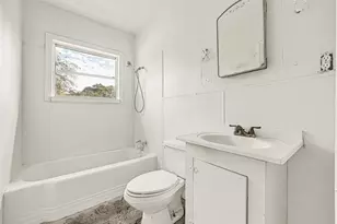 1202 N Roberson St, Conroe, TX 77301 - Photo 4