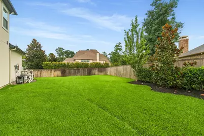 27 Hollyflower Place, Tomball, TX 77375 - Photo 36