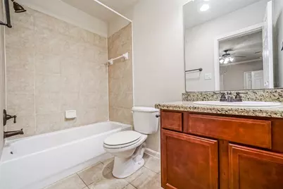 1117 Saint Agnes Street #D, Houston, TX 77030 - Photo 6