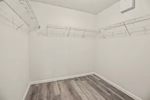 10635 Goldfinch Rd, Baytown, TX 77523 - Photo 12